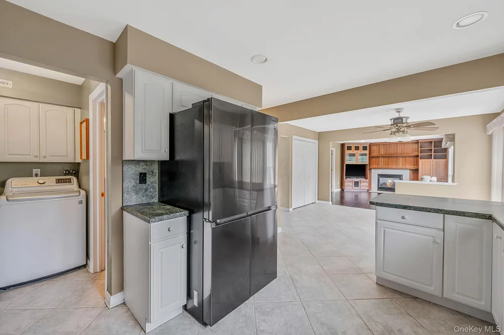62 Tallmadge Trail Miller Place, NY 11764