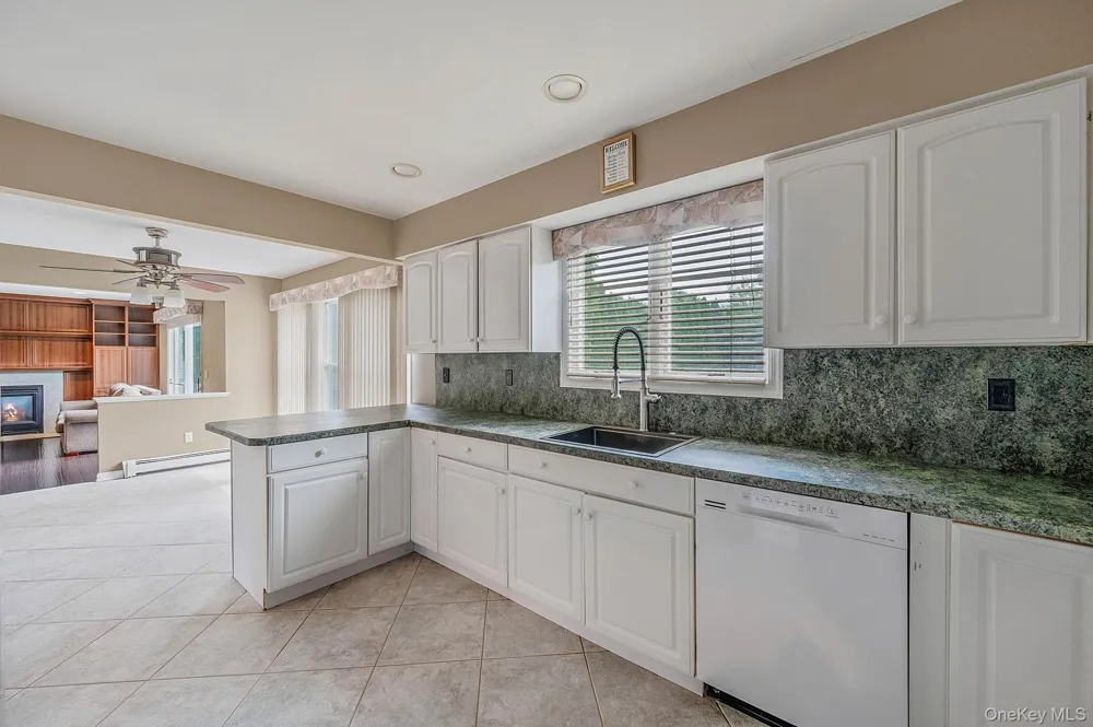 62 Tallmadge Trail Miller Place, NY 11764
