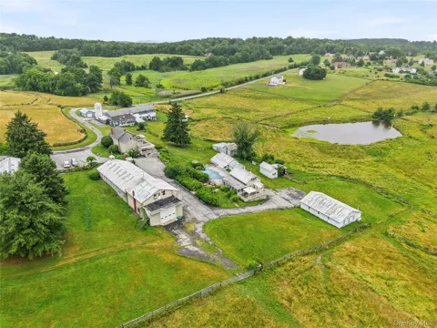 35 Milburn #Studio