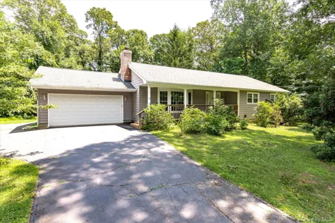 62 Aspen Lane