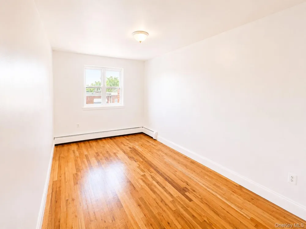 533 Soundview Avenue #3rd Floor Bronx, NY 10473