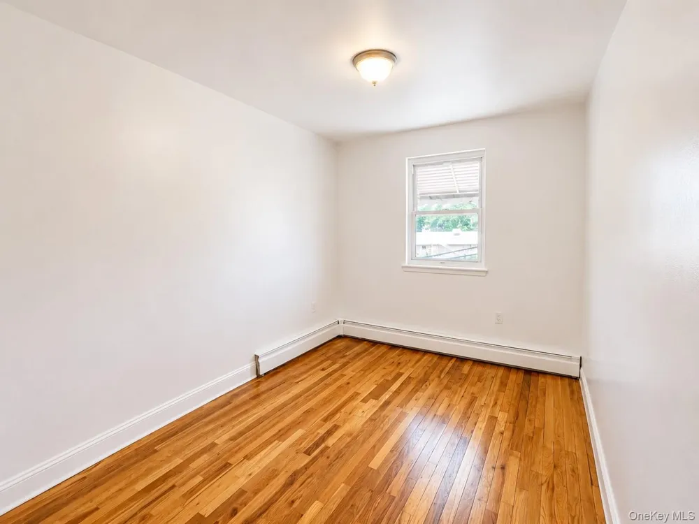 533 Soundview Avenue #3rd Floor Bronx, NY 10473