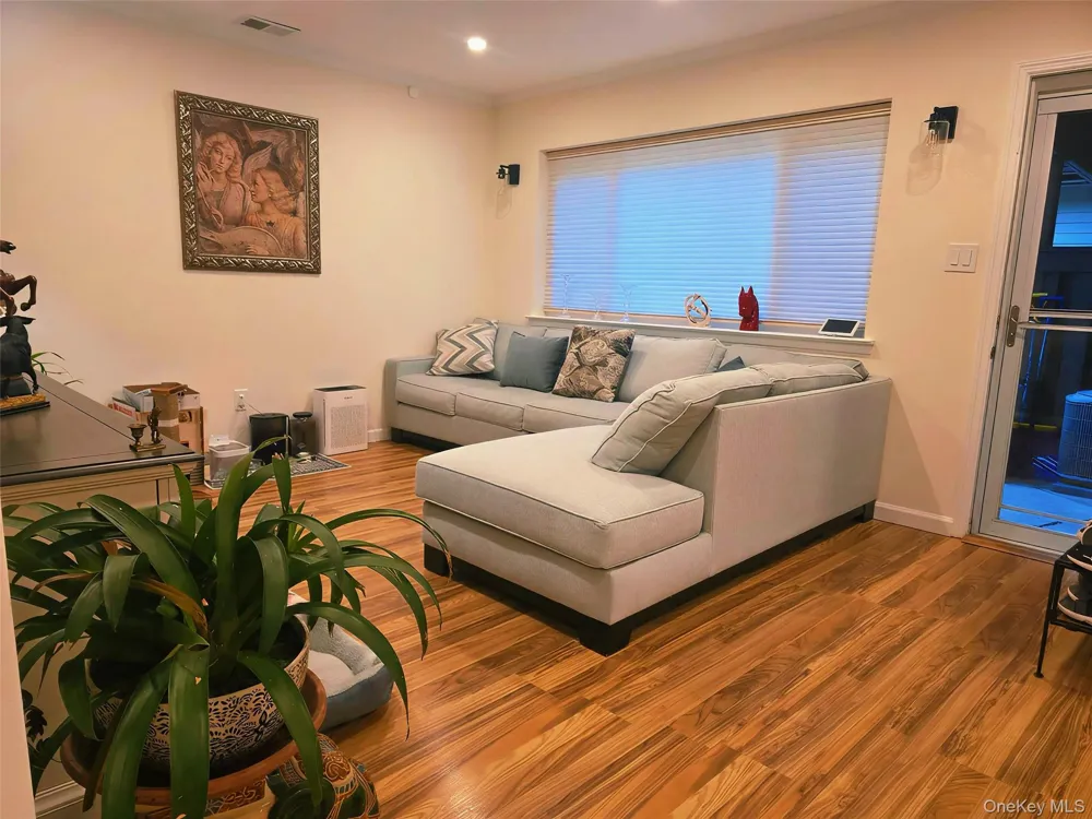 141 Feller Drive #141 Central Islip, NY 11722