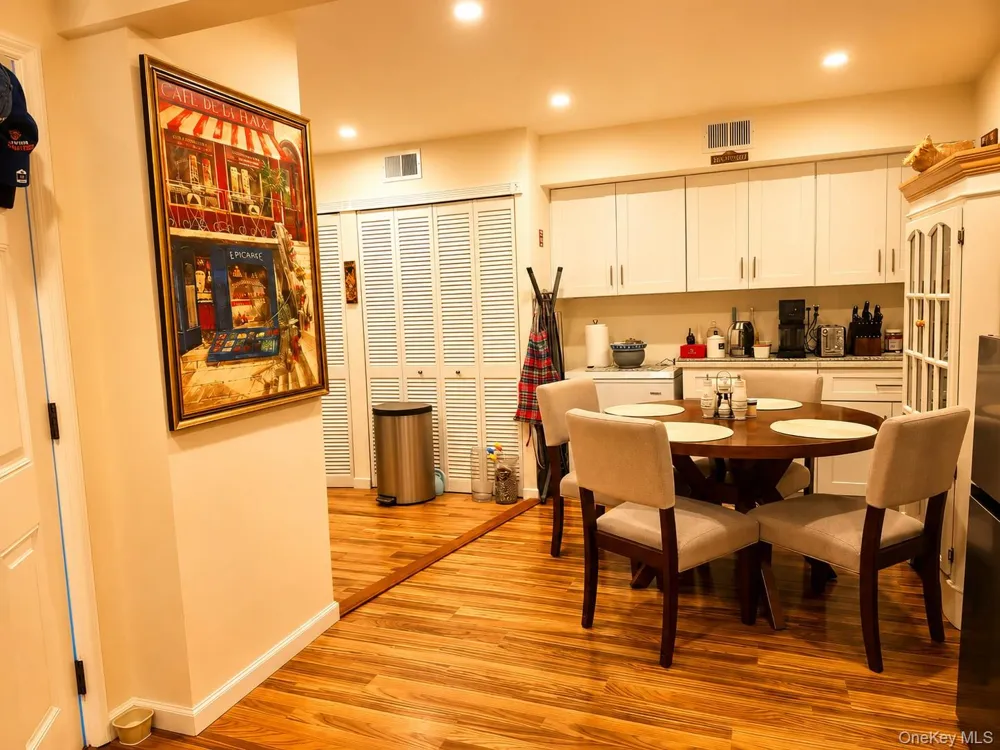 141 Feller Drive #141 Central Islip, NY 11722
