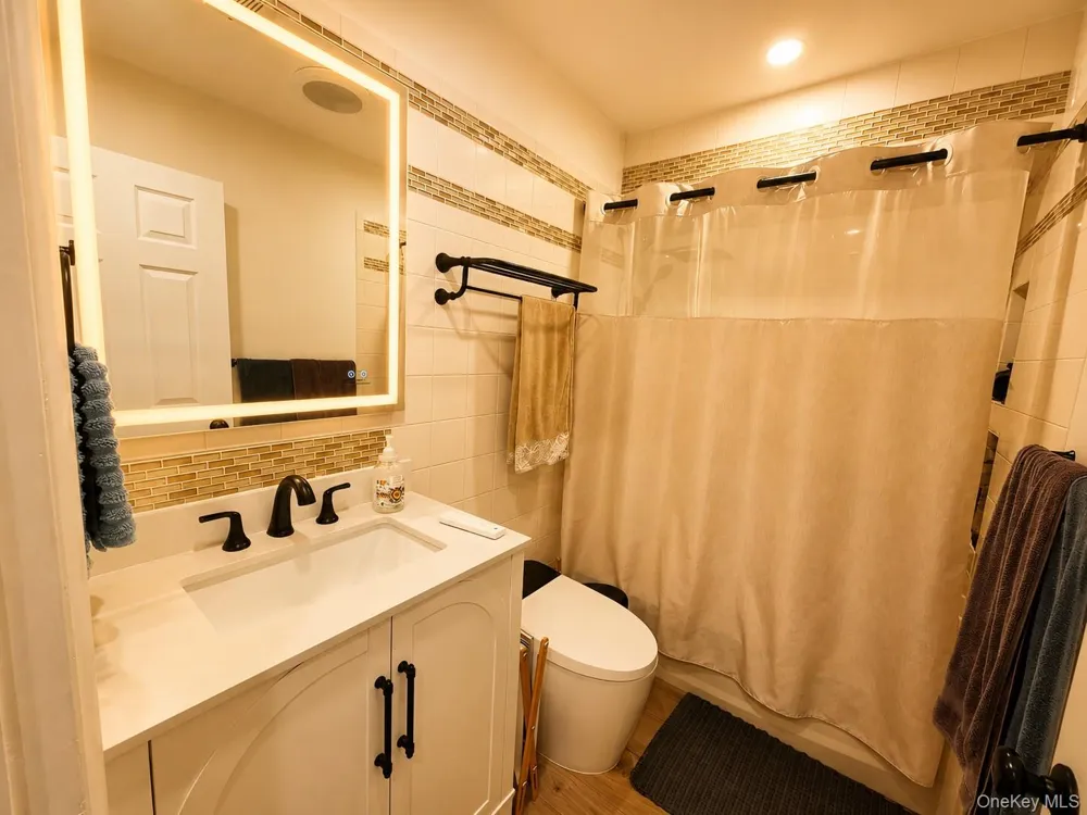 141 Feller Drive #141 Central Islip, NY 11722