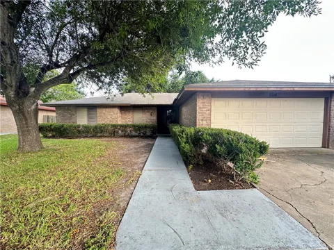 2114 Saint Charles Drive