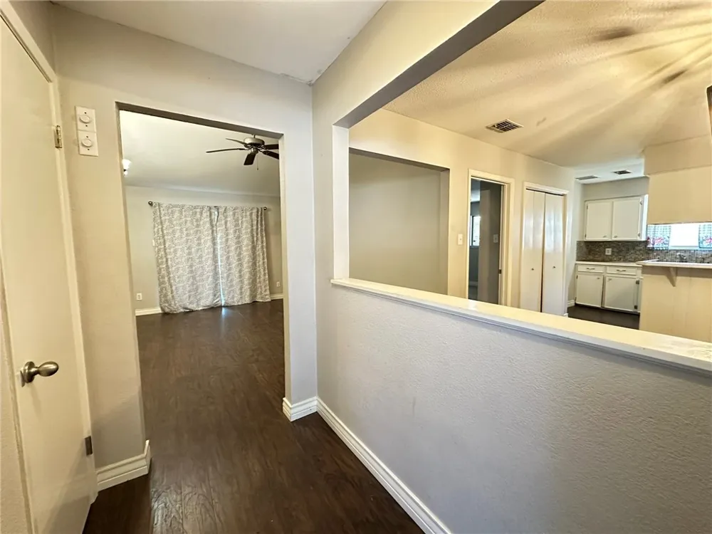 2114 Saint Charles Drive Portland, TX 78374