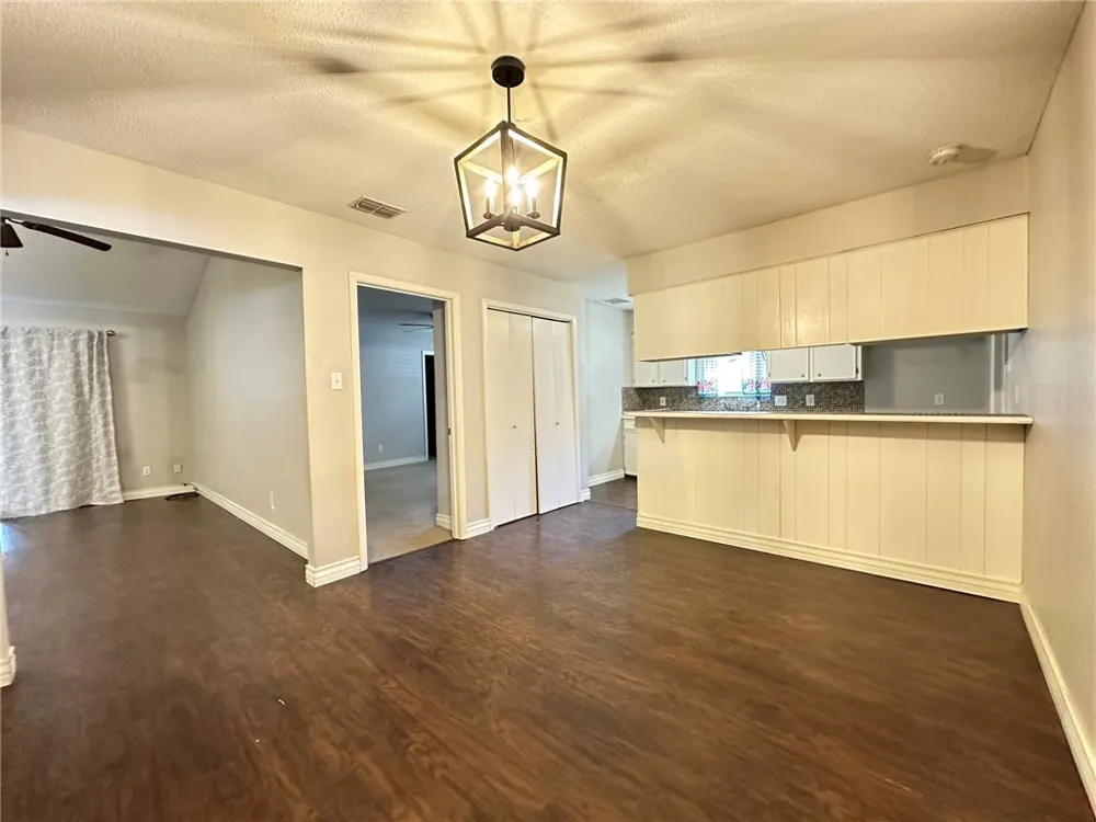 2114 Saint Charles Drive Portland, TX 78374