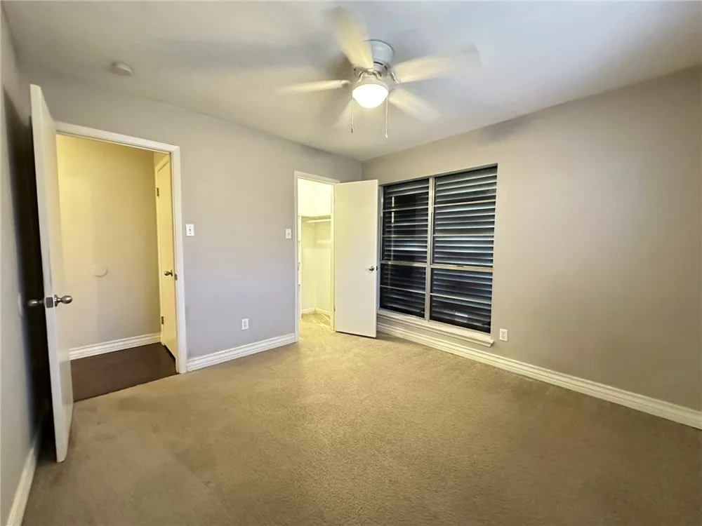 2114 Saint Charles Drive Portland, TX 78374