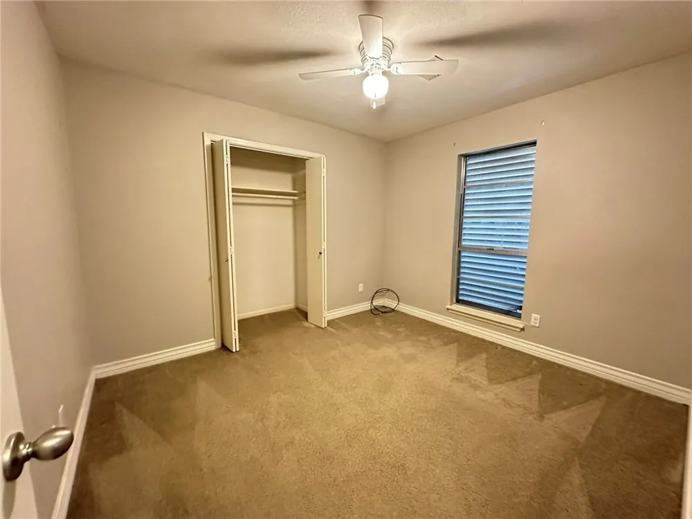 2114 Saint Charles Drive Portland, TX 78374