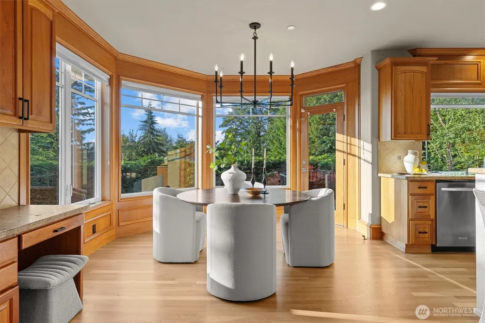 14716 SE 83rd Place Newcastle, WA 98059