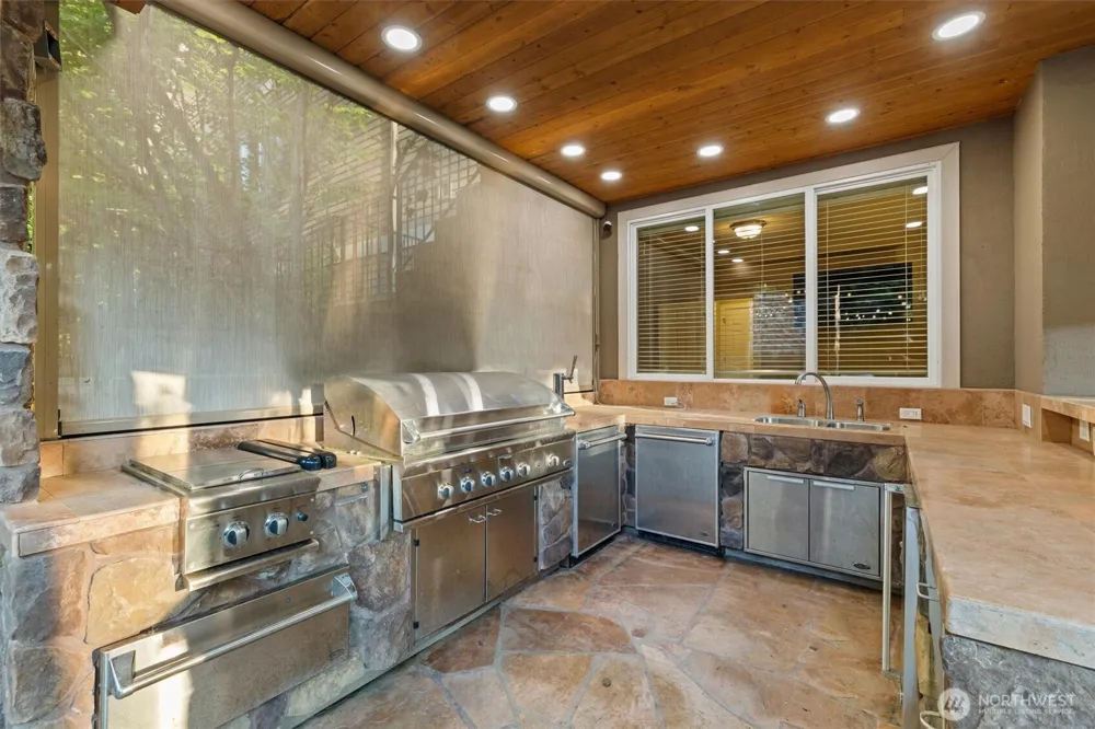14716 SE 83rd Place Newcastle, WA 98059