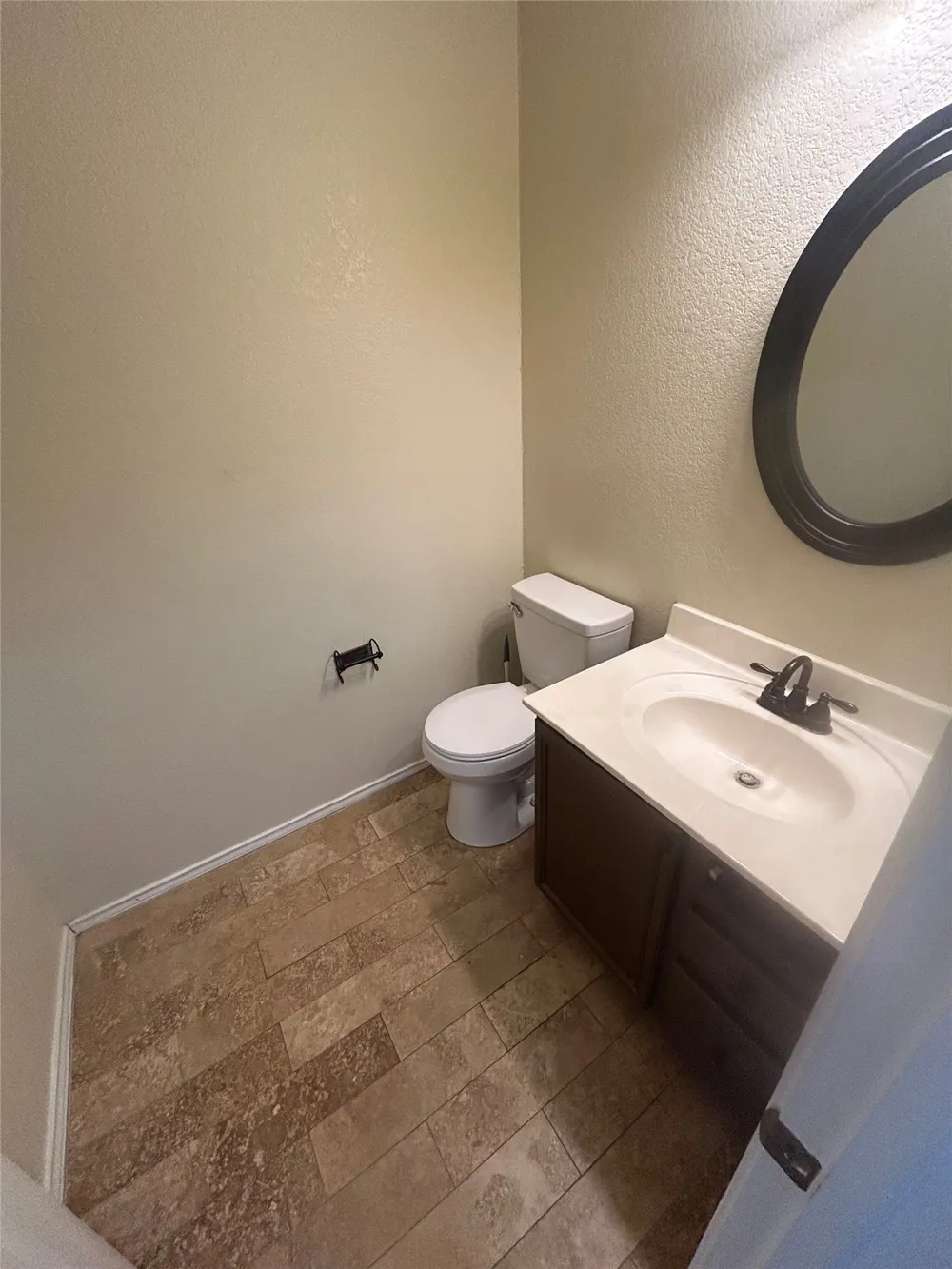 731 Abundance Lane Kyle, TX 78640