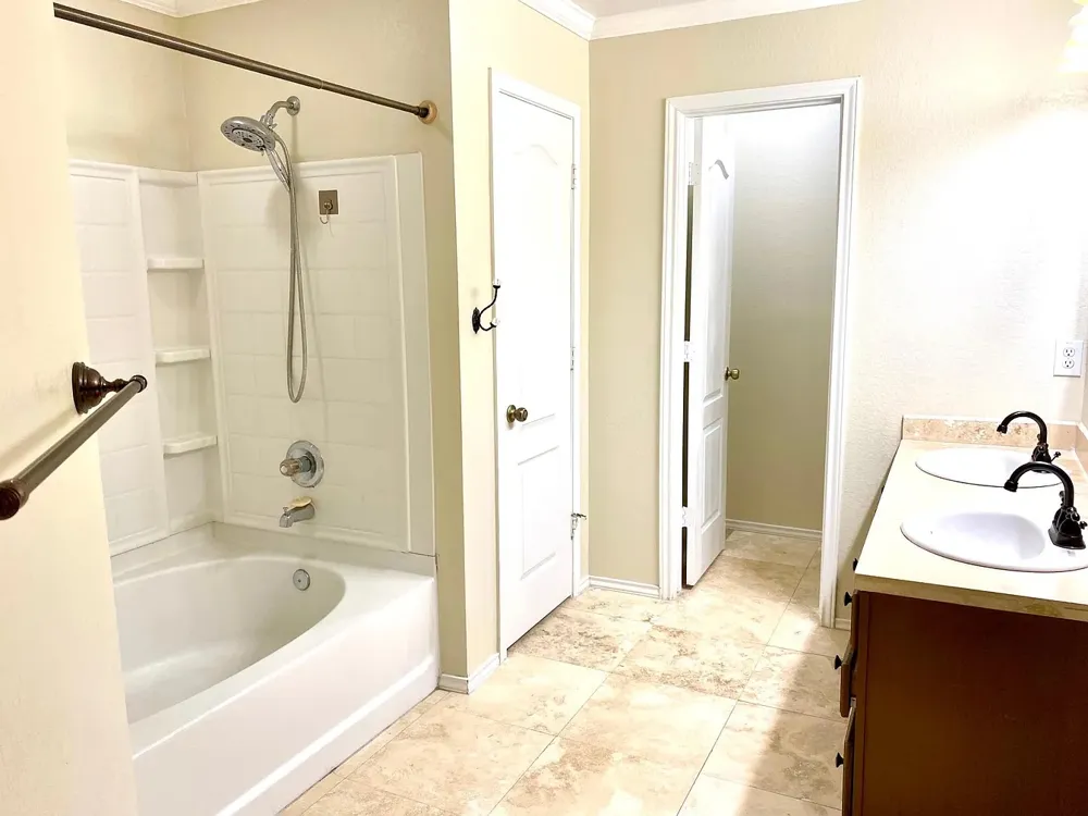 731 Abundance Lane Kyle, TX 78640