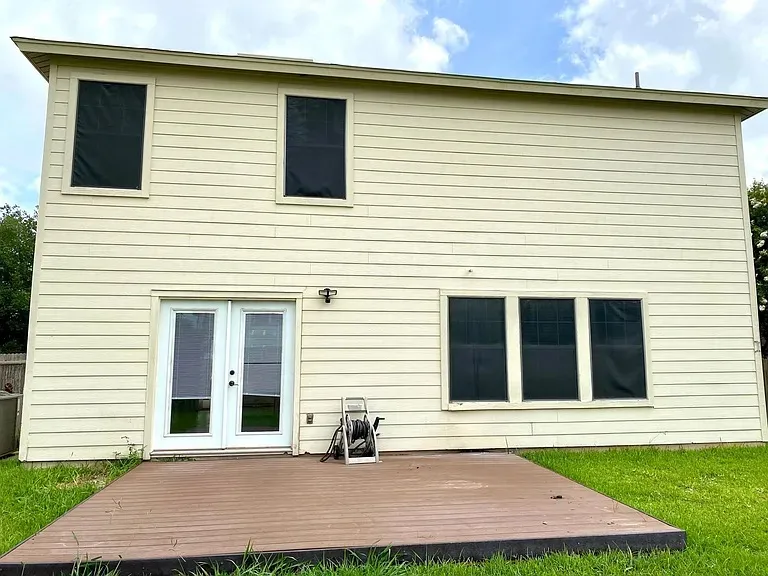 731 Abundance Lane Kyle, TX 78640