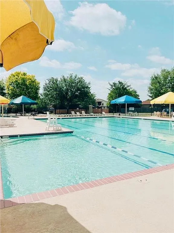 731 Abundance Lane Kyle, TX 78640