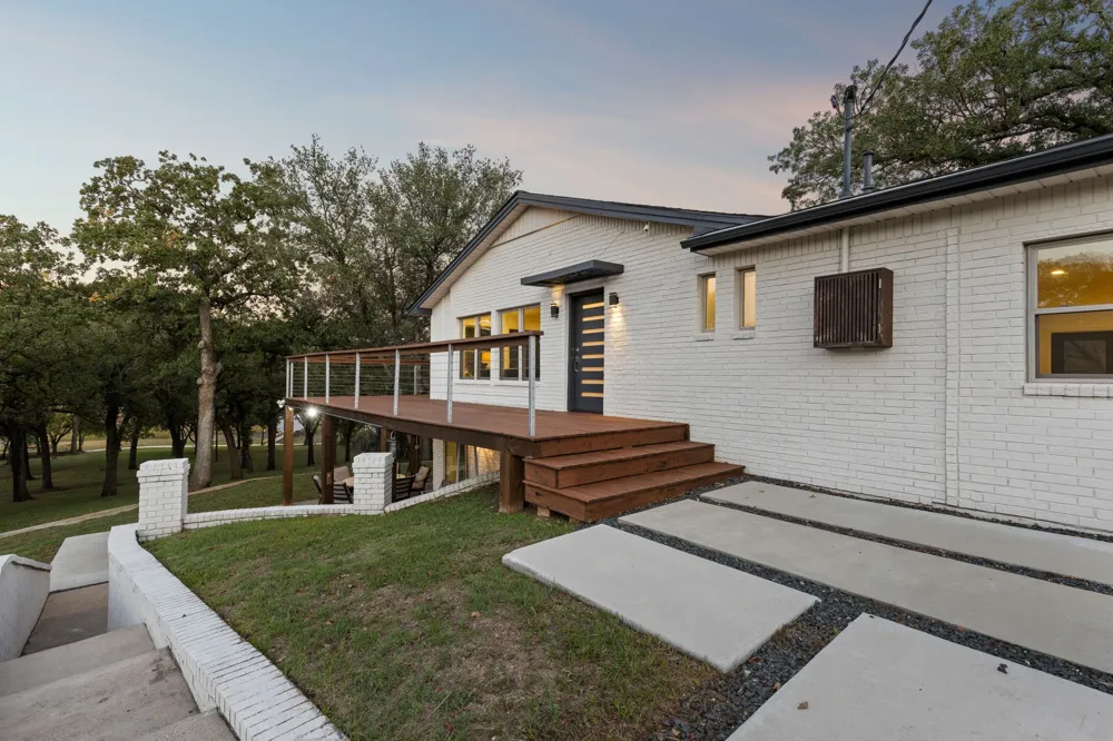 7342 Briar Road Azle, TX 76020