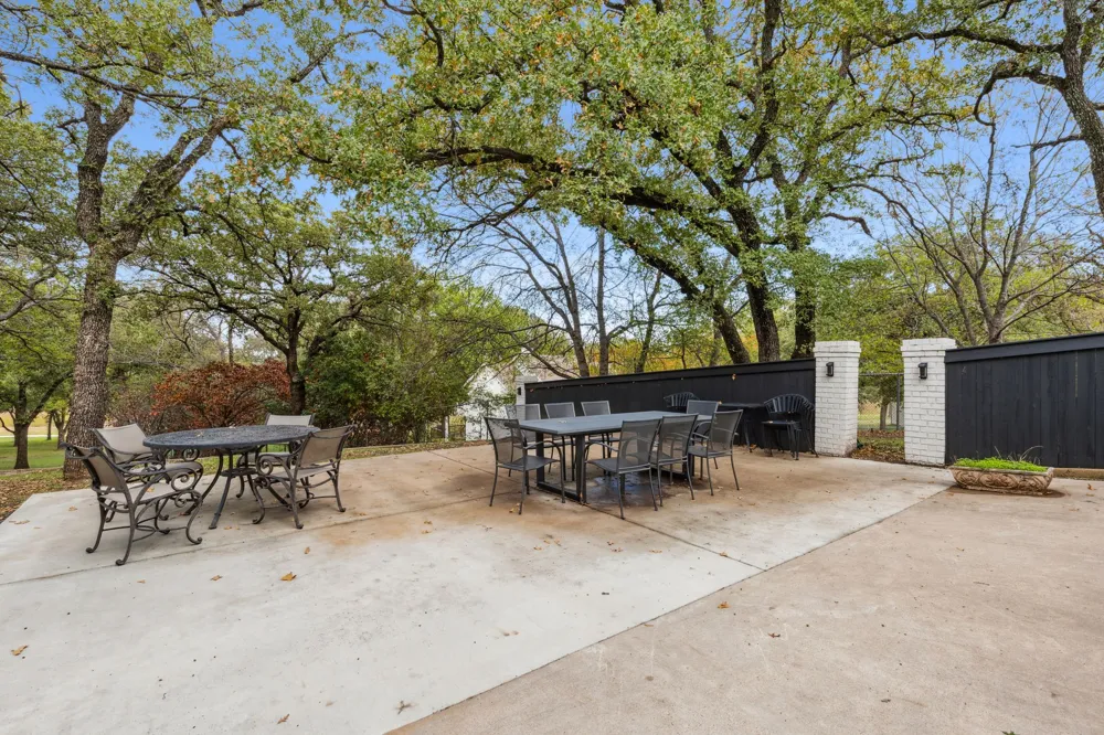 7342 Briar Road Azle, TX 76020