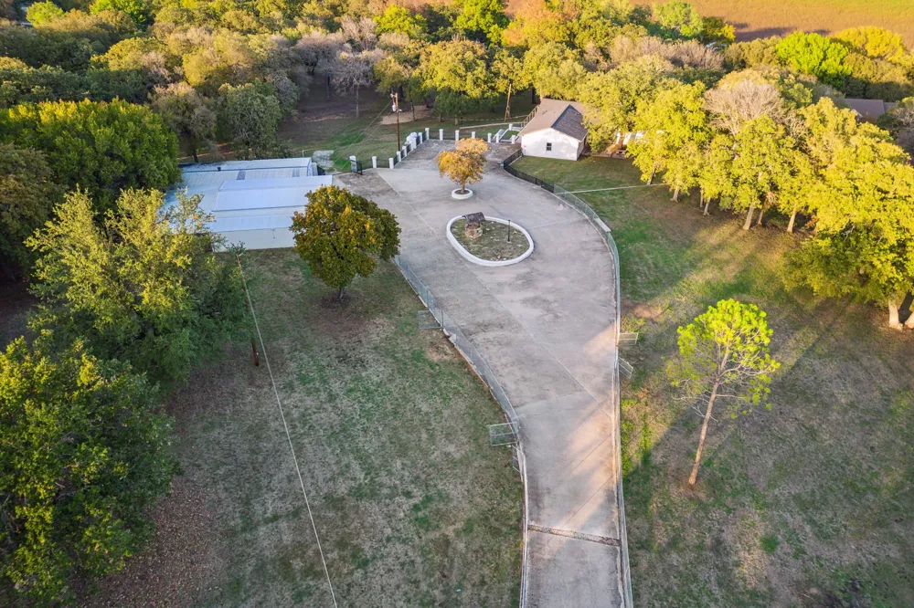 7342 Briar Road Azle, TX 76020
