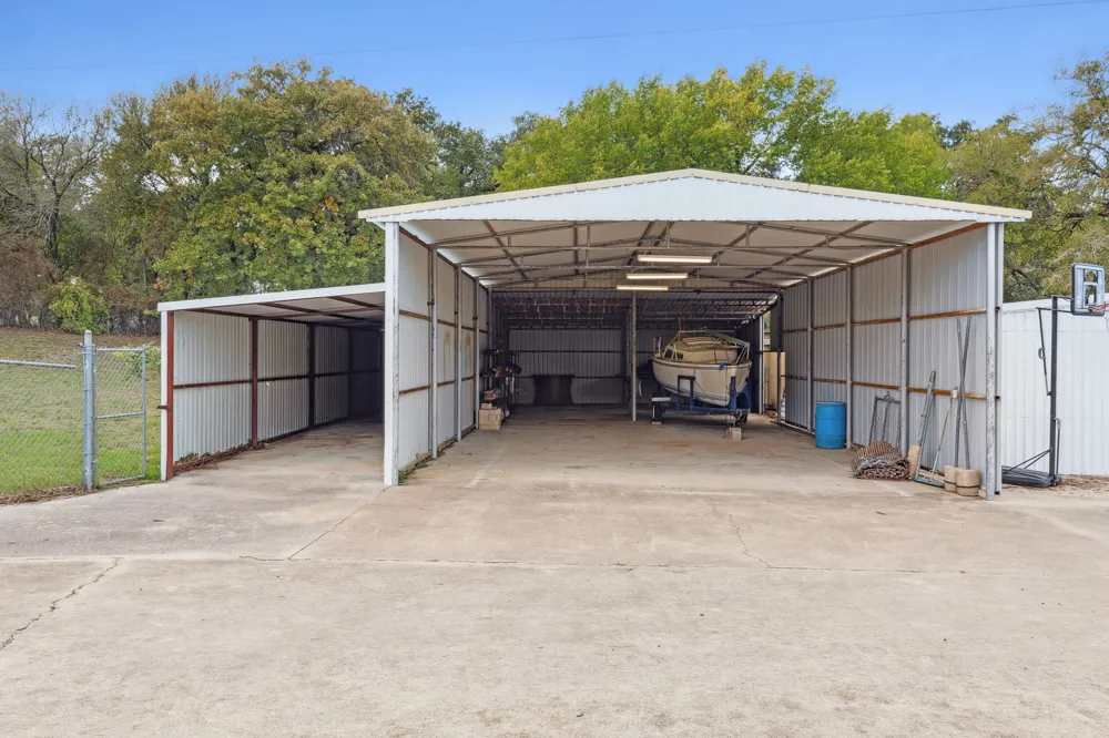 7342 Briar Road Azle, TX 76020