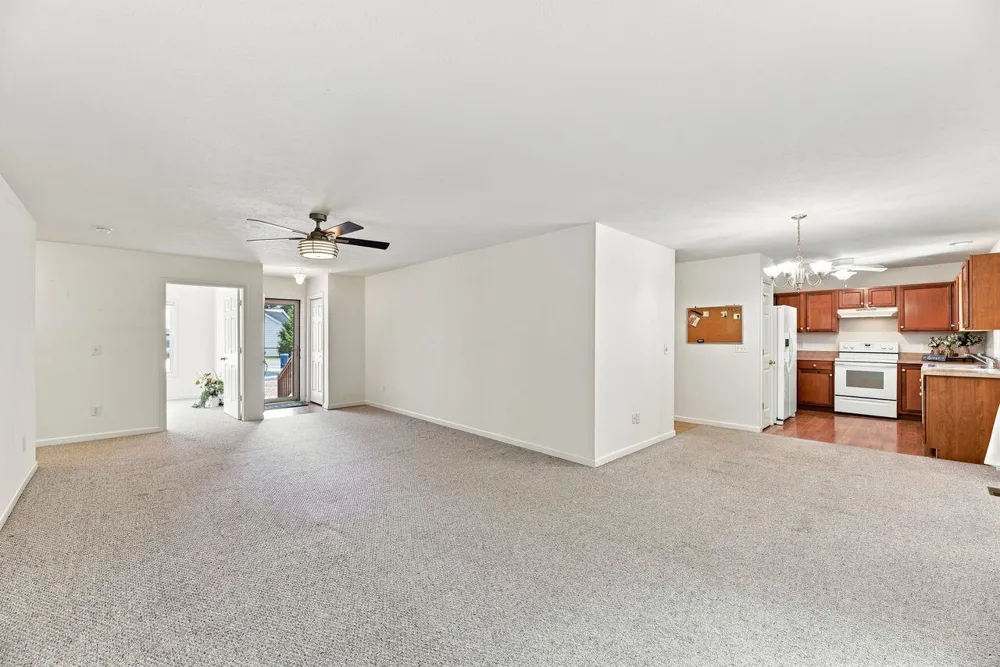 330 Carefree Court Niles, MI 49120