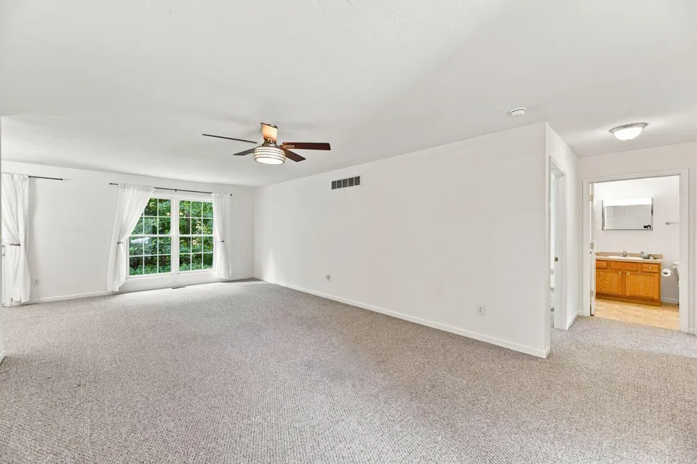 330 Carefree Court Niles, MI 49120