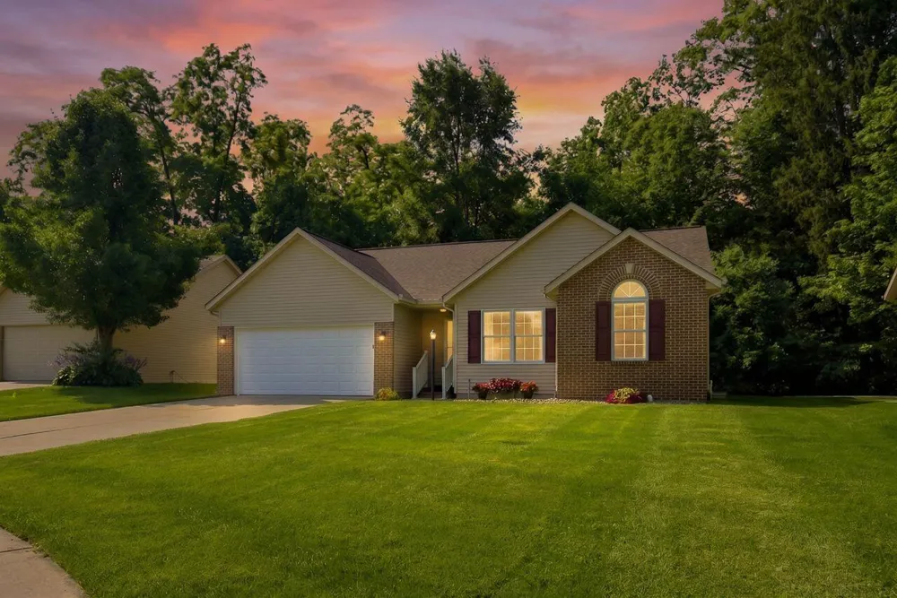 330 Carefree Court Niles, MI 49120