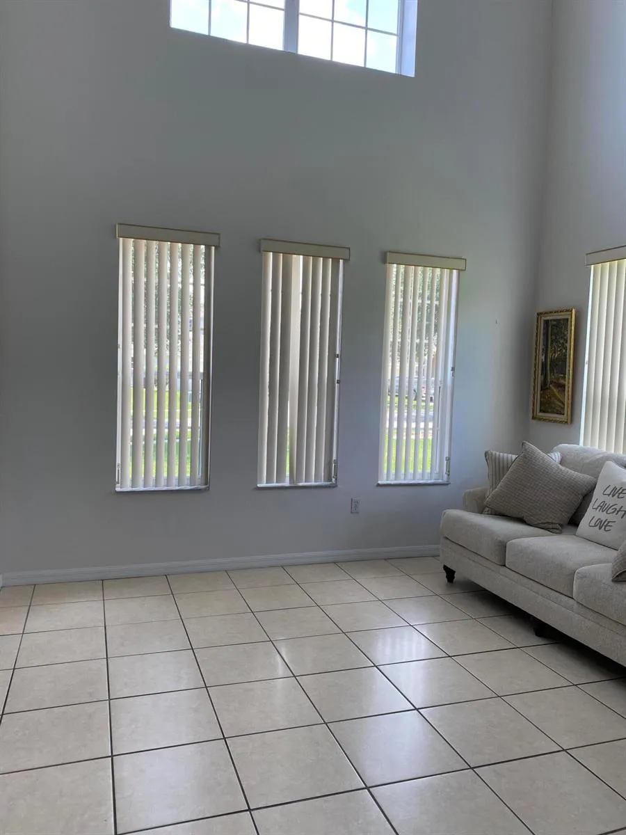 3607 Kariba Court Kissimmee, FL 34746