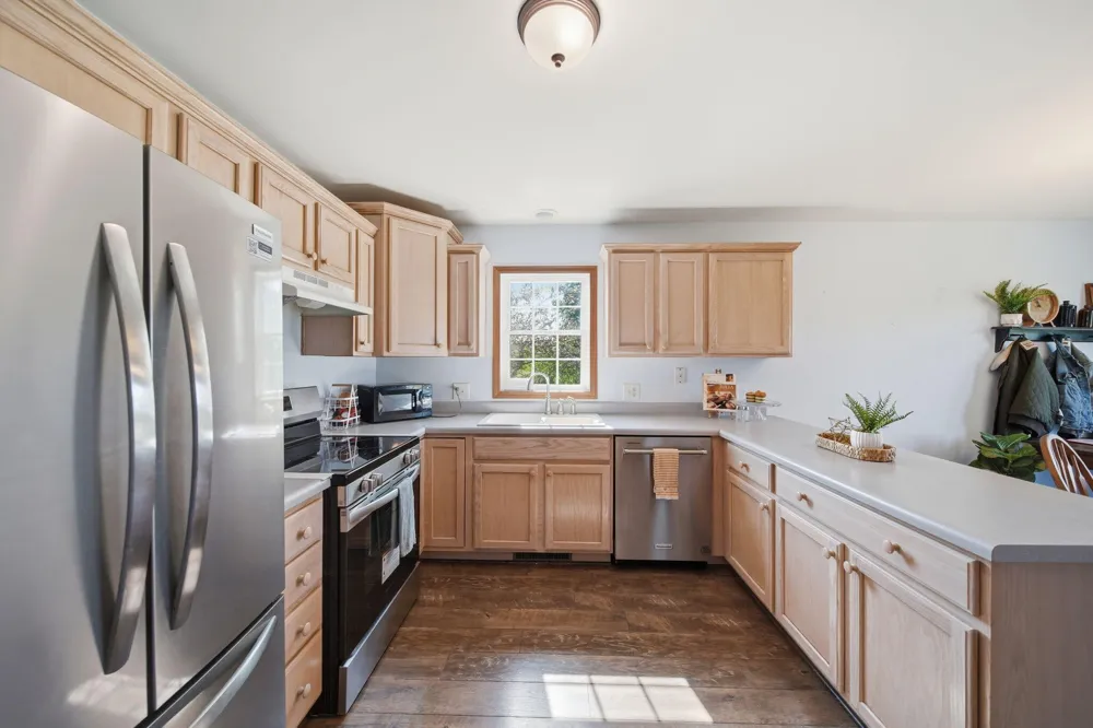 11329 Rosemary Lane Waterloo Township, MI 49259