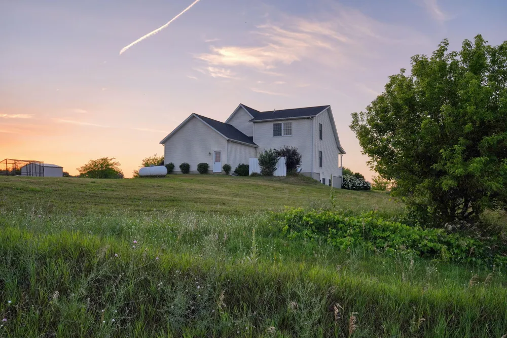 11329 Rosemary Lane Waterloo Township, MI 49259