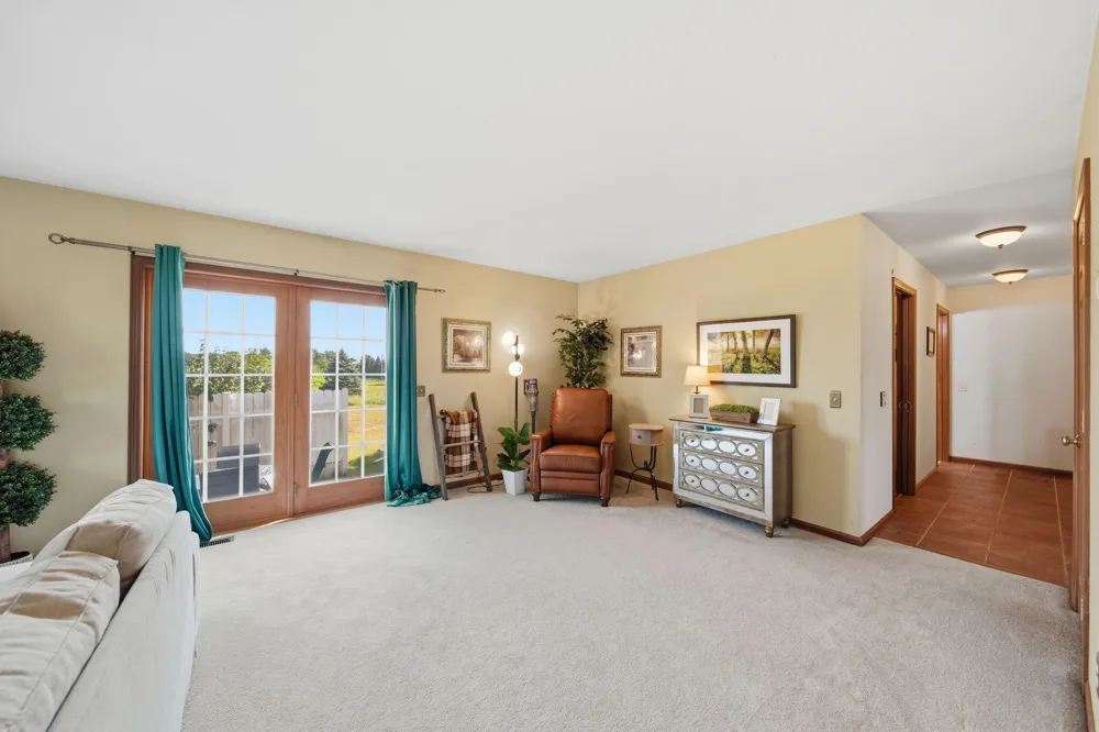 11329 Rosemary Lane Waterloo Township, MI 49259