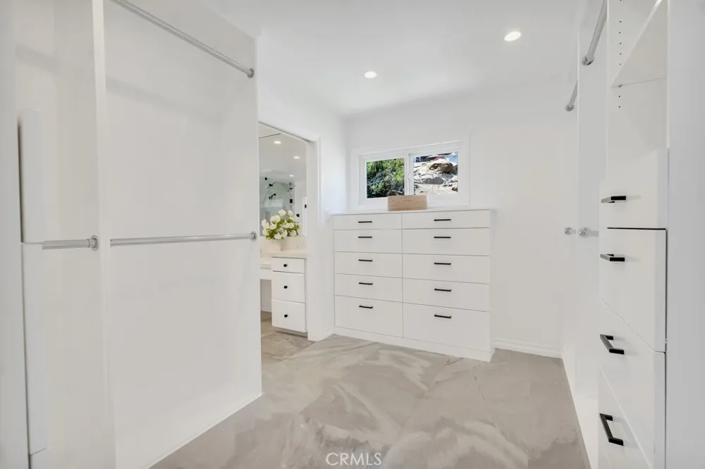 30 Stagecoach Road Bell Canyon, CA 91307