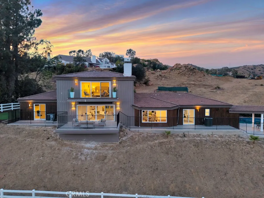 30 Stagecoach Road Bell Canyon, CA 91307