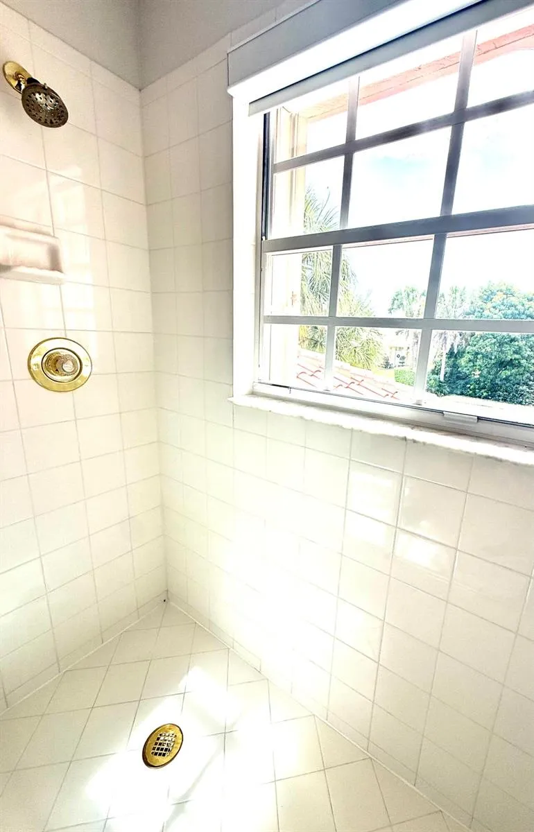 9392 Cascade Court Boynton Beach, FL 33437