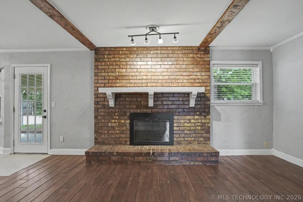 7321 S 73rd East Avenue Tulsa, OK 74133