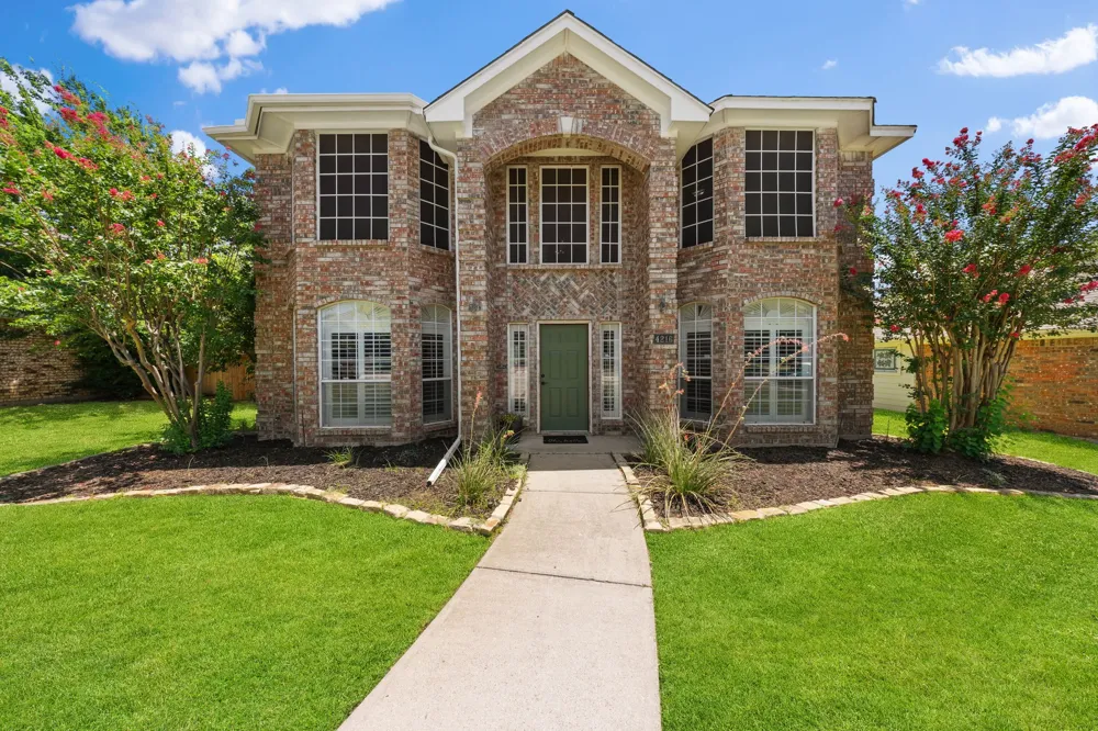 4216 Mulberry Drive Carrollton, TX 75010