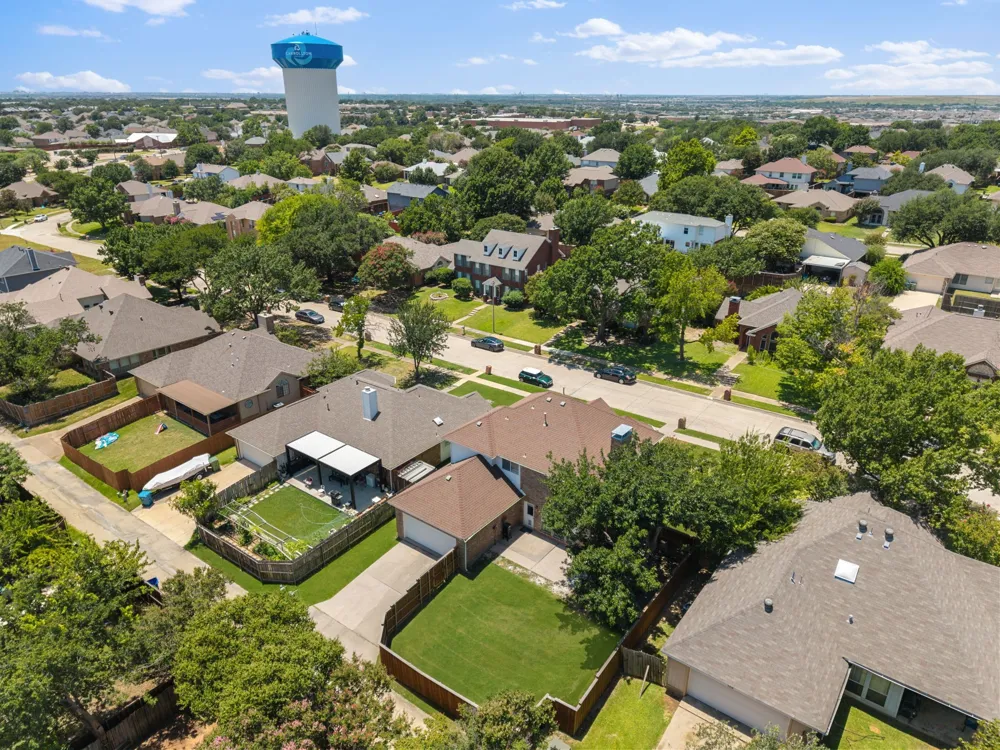4216 Mulberry Drive Carrollton, TX 75010