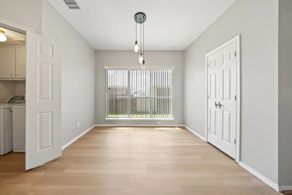4216 Mulberry Drive Carrollton, TX 75010