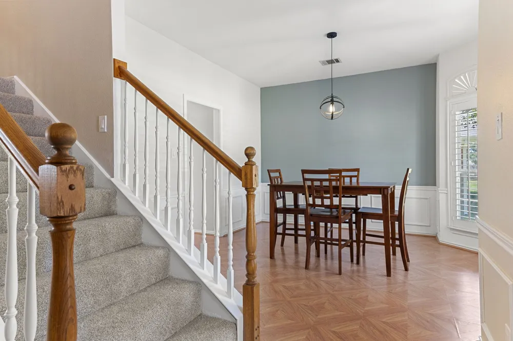 4216 Mulberry Drive Carrollton, TX 75010