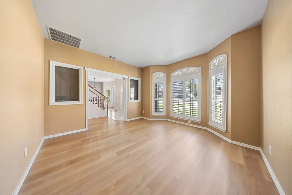 4216 Mulberry Drive Carrollton, TX 75010