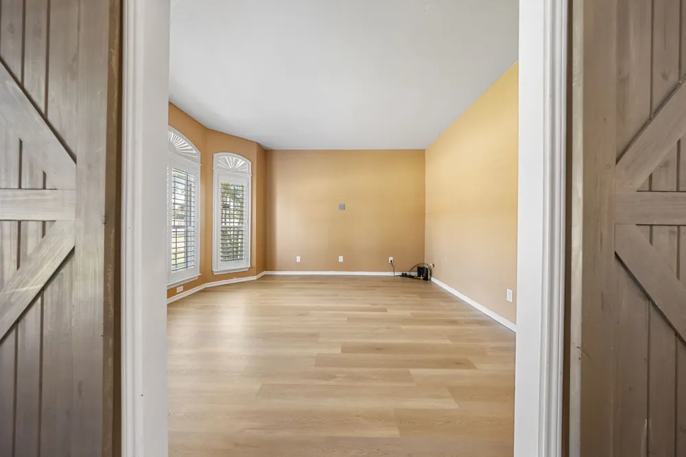 4216 Mulberry Drive Carrollton, TX 75010