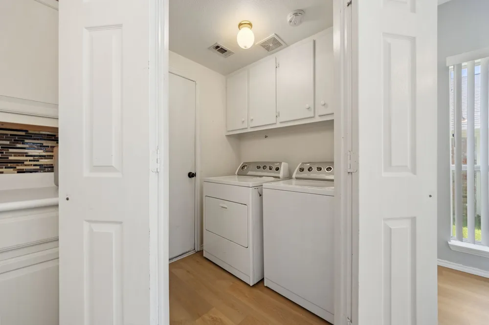 4216 Mulberry Drive Carrollton, TX 75010