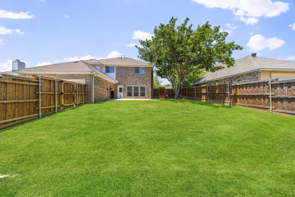 4216 Mulberry Drive Carrollton, TX 75010