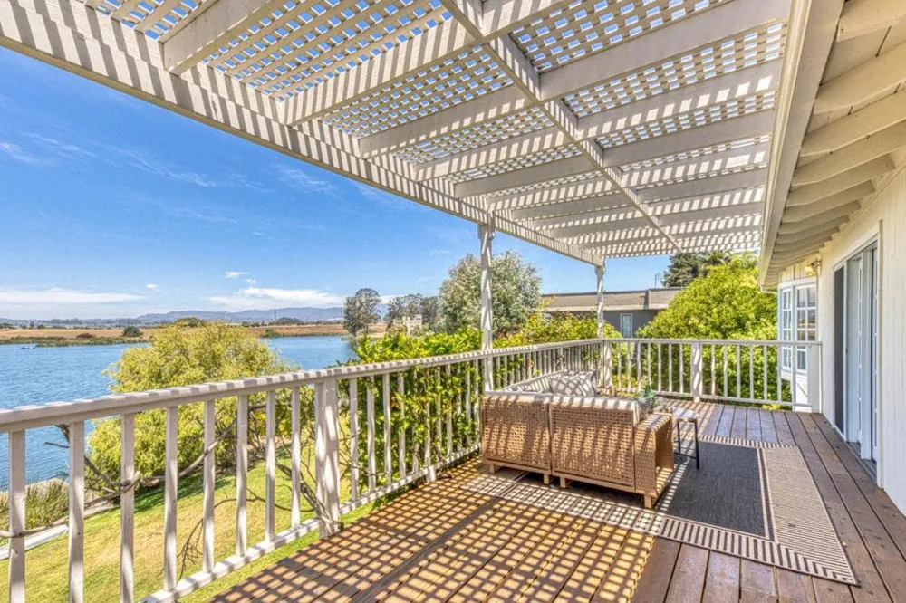 141 Cutter Drive Watsonville, CA 95076