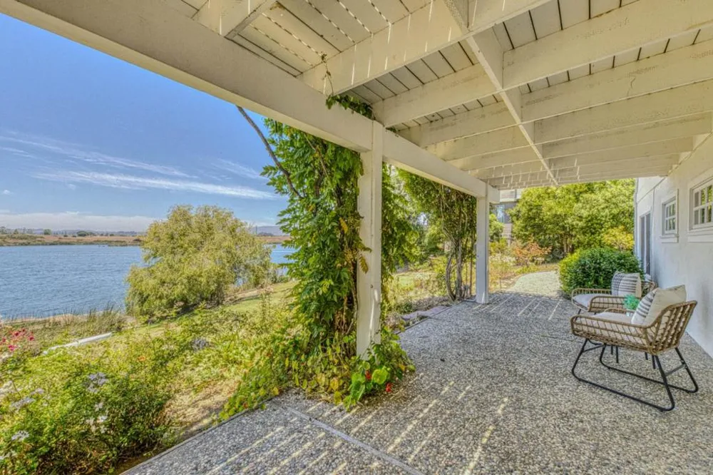 141 Cutter Drive Watsonville, CA 95076