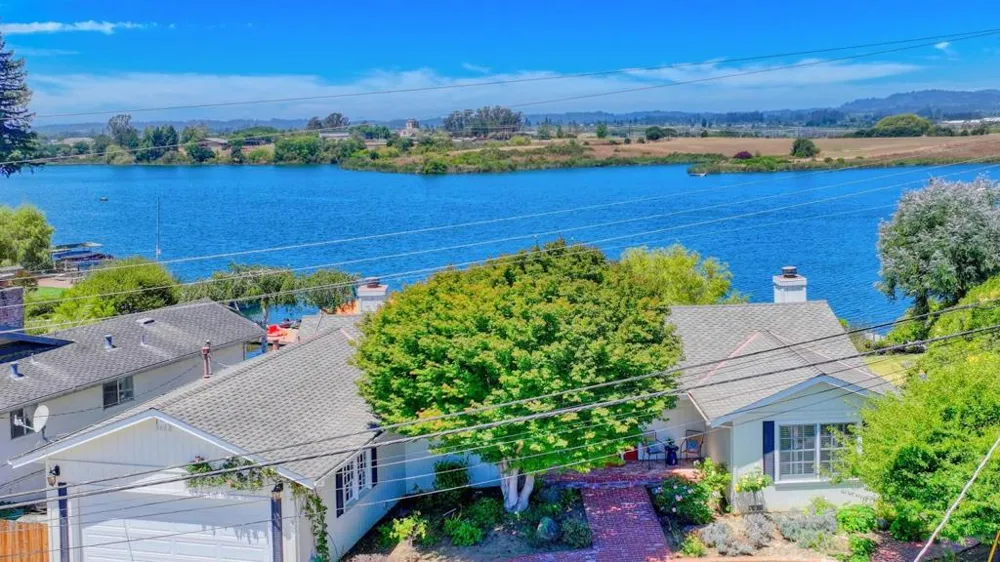 141 Cutter Drive Watsonville, CA 95076