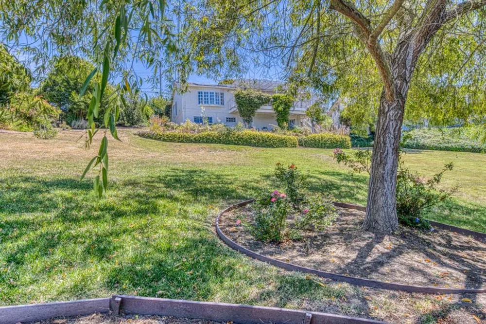 141 Cutter Drive Watsonville, CA 95076
