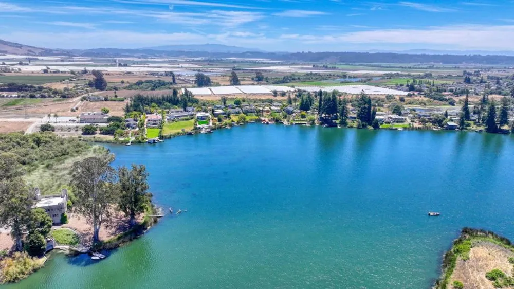 141 Cutter Drive Watsonville, CA 95076