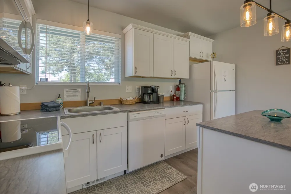 998 Point Brown Avenue SE Ocean Shores, WA 98569