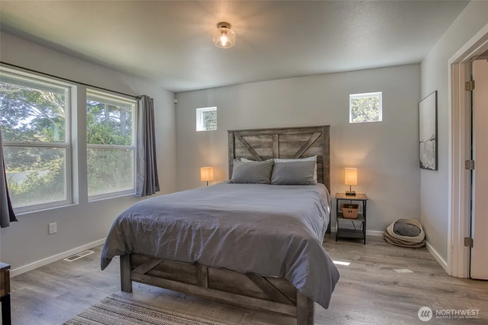 998 Point Brown Avenue SE Ocean Shores, WA 98569